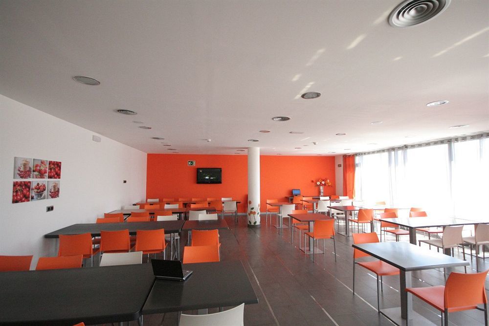 Hotel H2 Ávila Udogodnienia zdjęcie